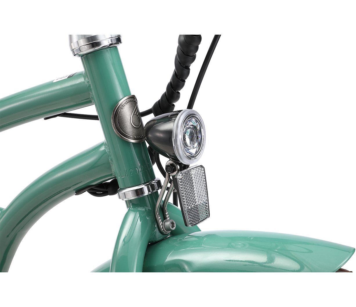 Around the Block 26" 500W Deluxe 2025